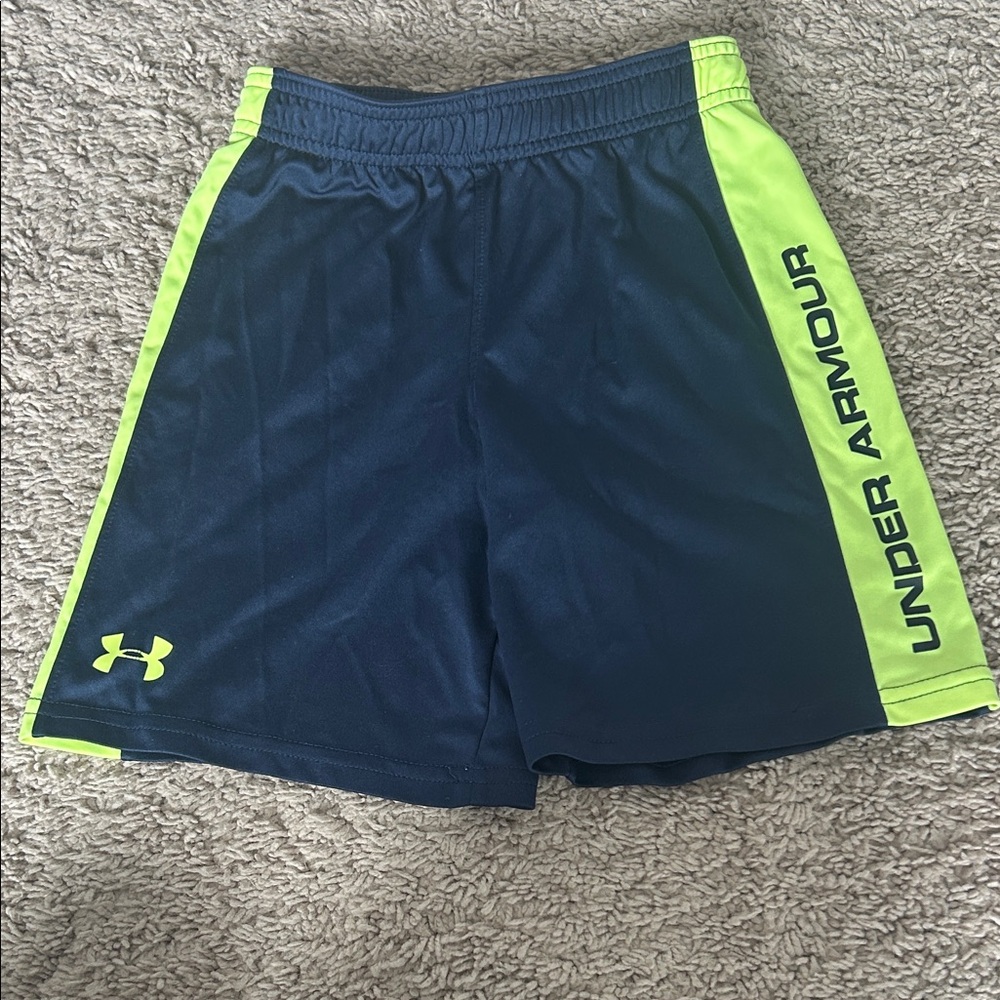 Under Armour boys Navy and Neon Green Shorts